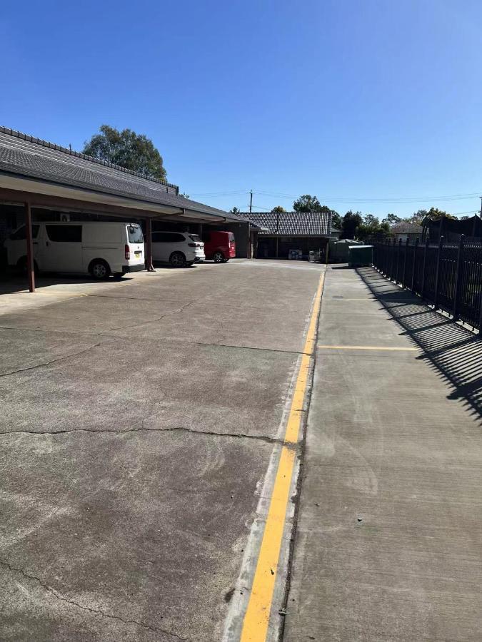 Motel Oxley Motor 3*